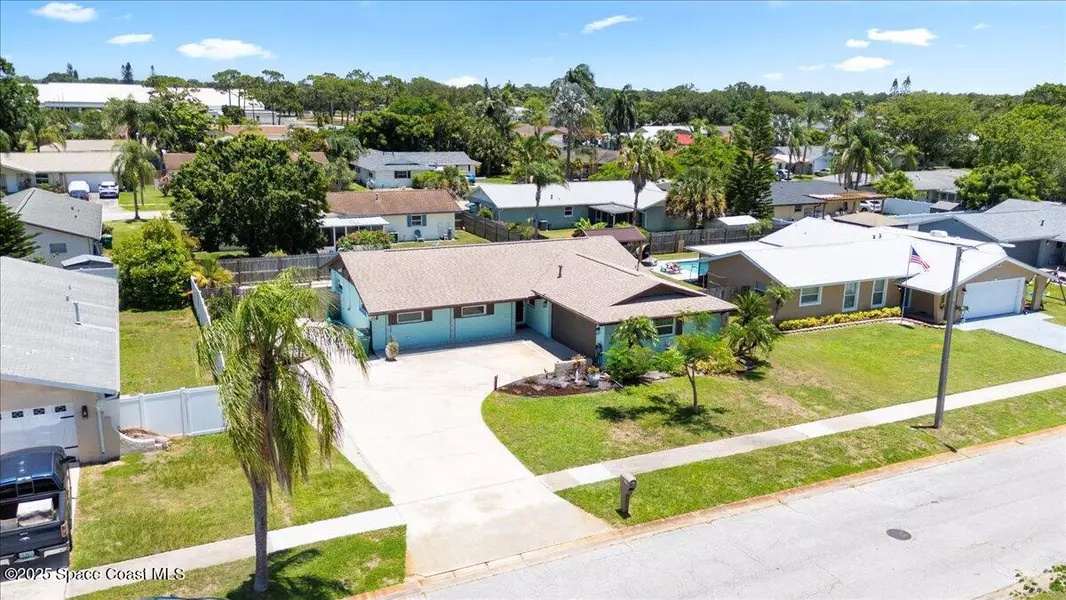 619 Sacre Coeur DR, Melbourne, FL 32935