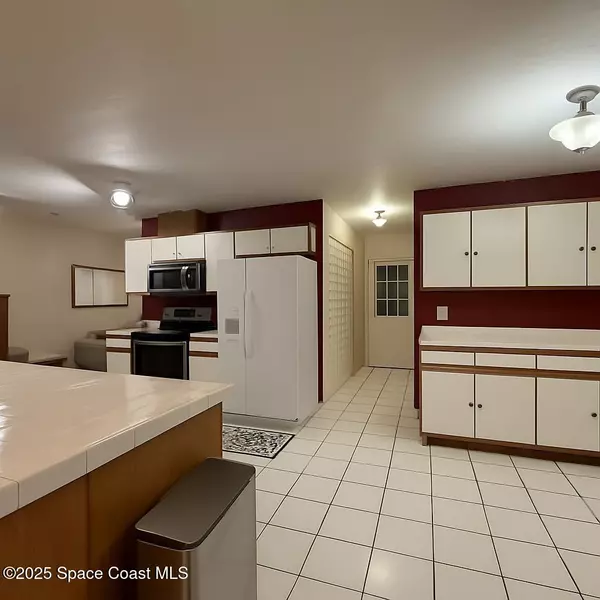 Palm Bay, FL 32909,831 Fletcher RD SE