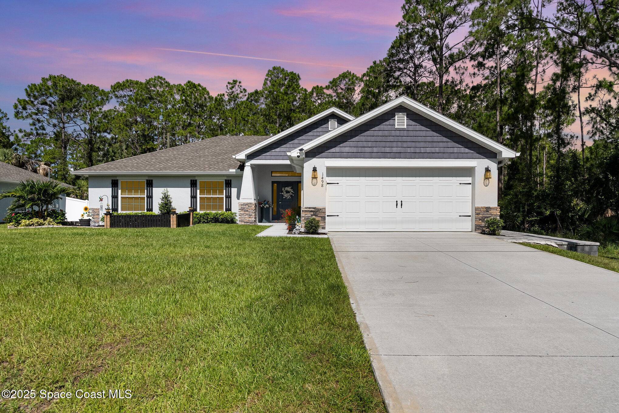 1498 Harper BLVD SW, Palm Bay, FL 32908