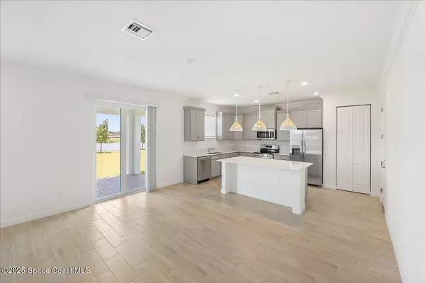 Fort Pierce, FL 34947,3544 Angler DR