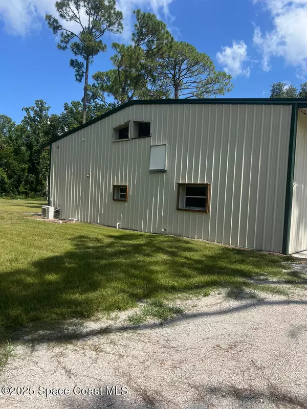 Oviedo, FL 32765,1580 N Division ST