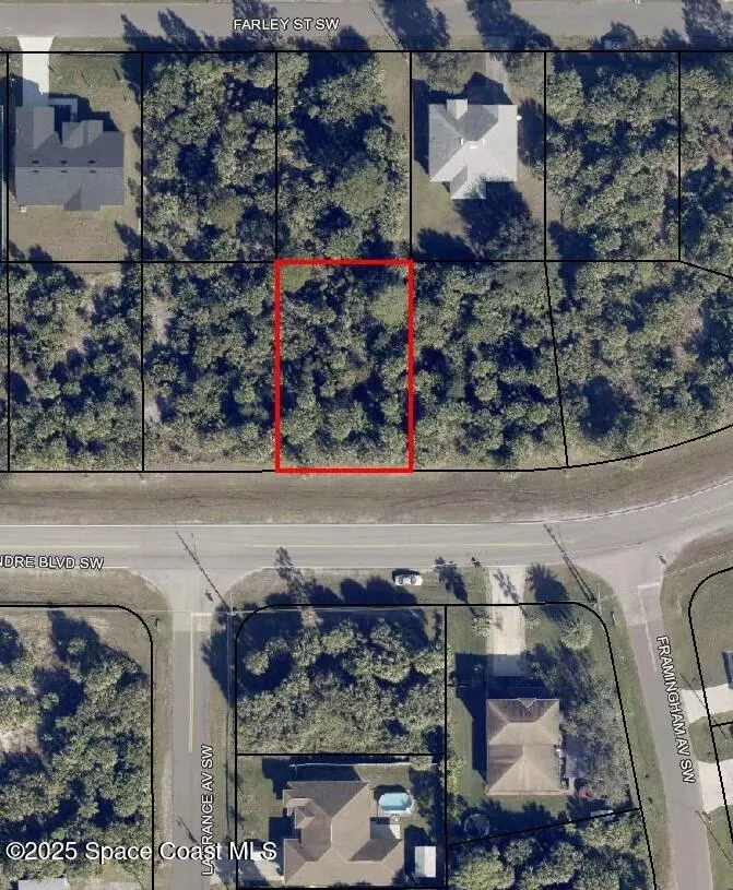 Palm Bay, FL 32908,323 St Andre BLVD SW