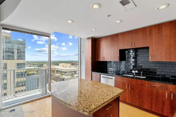 Orlando, FL 32801,155 S Court AVE #2008