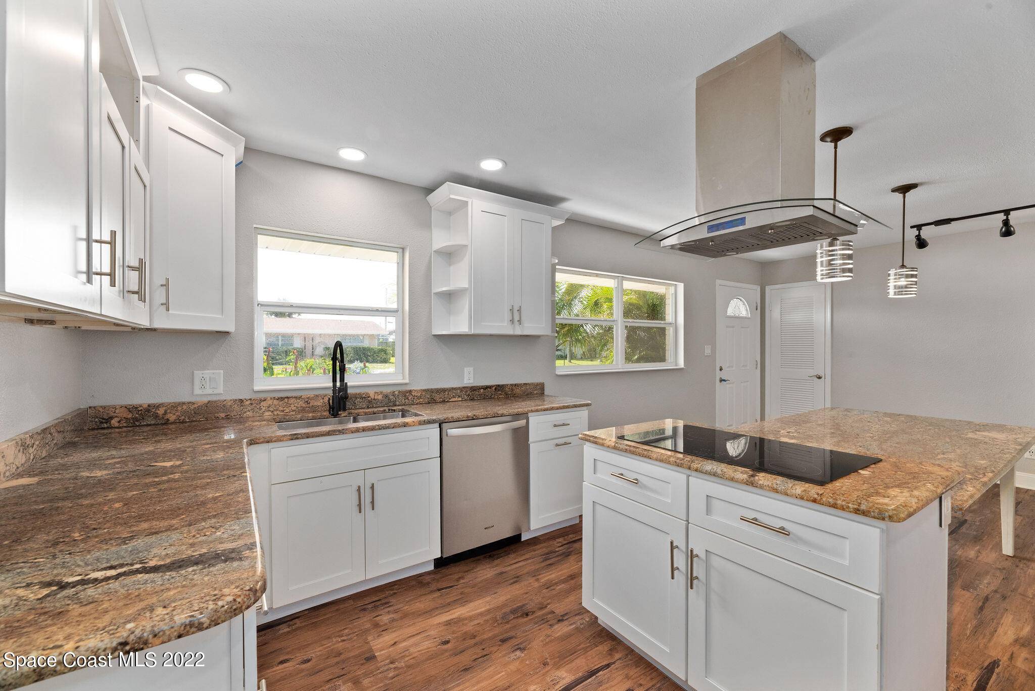 Satellite Beach, FL 32937,200 Price CT