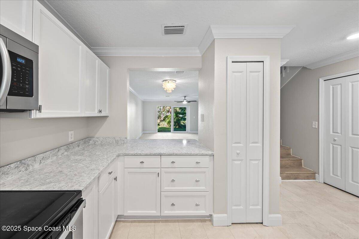 Melbourne Beach, FL 32951,203 6th AVE #9