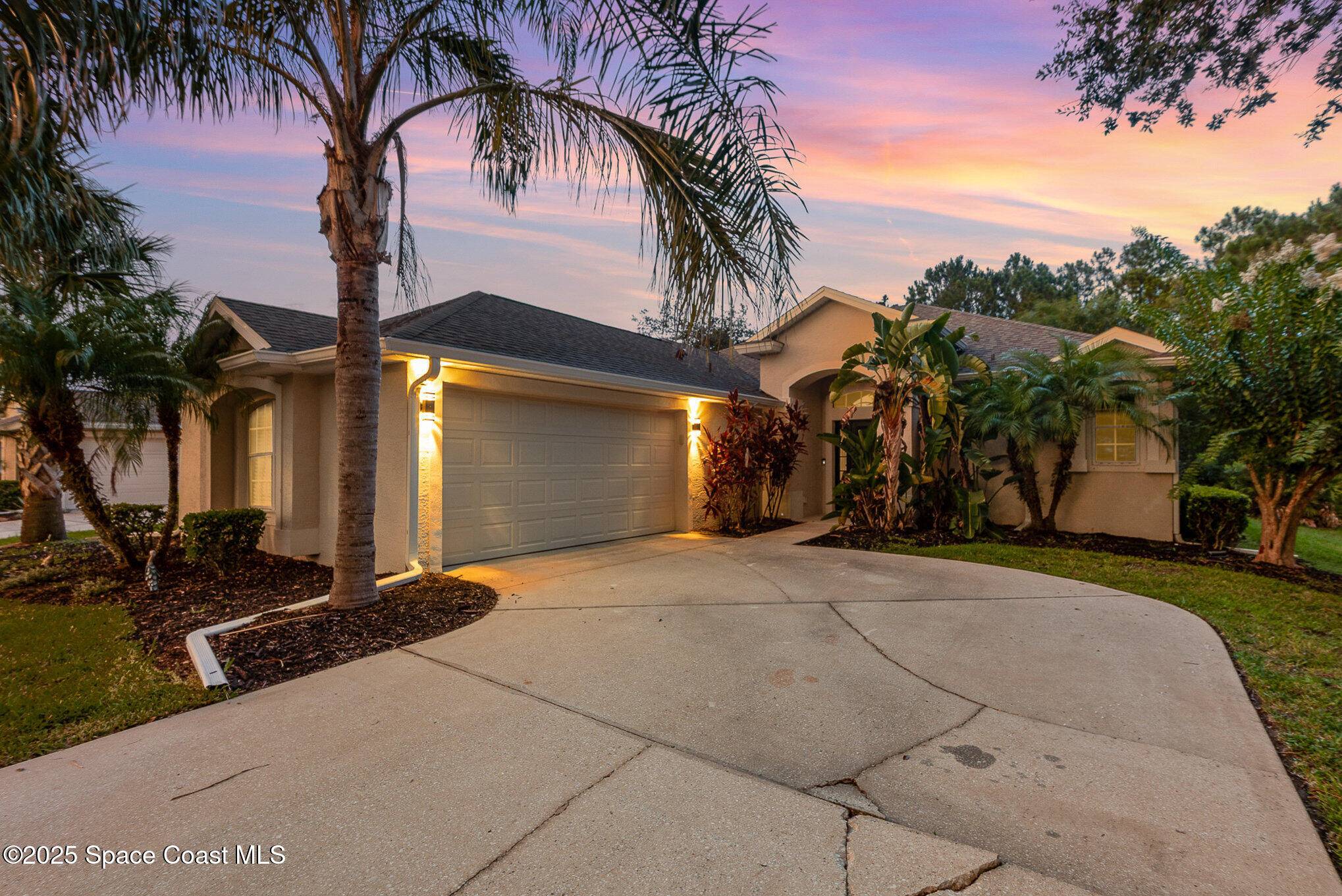 209 Perfect DR, Daytona Beach, FL 32124