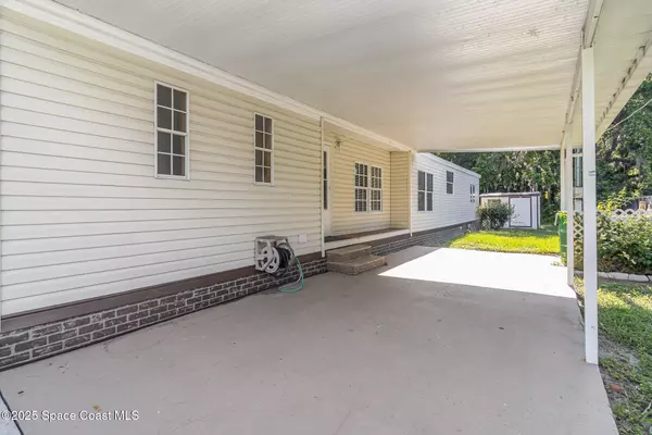 Mims, FL 32754,4755 Cambridge DR