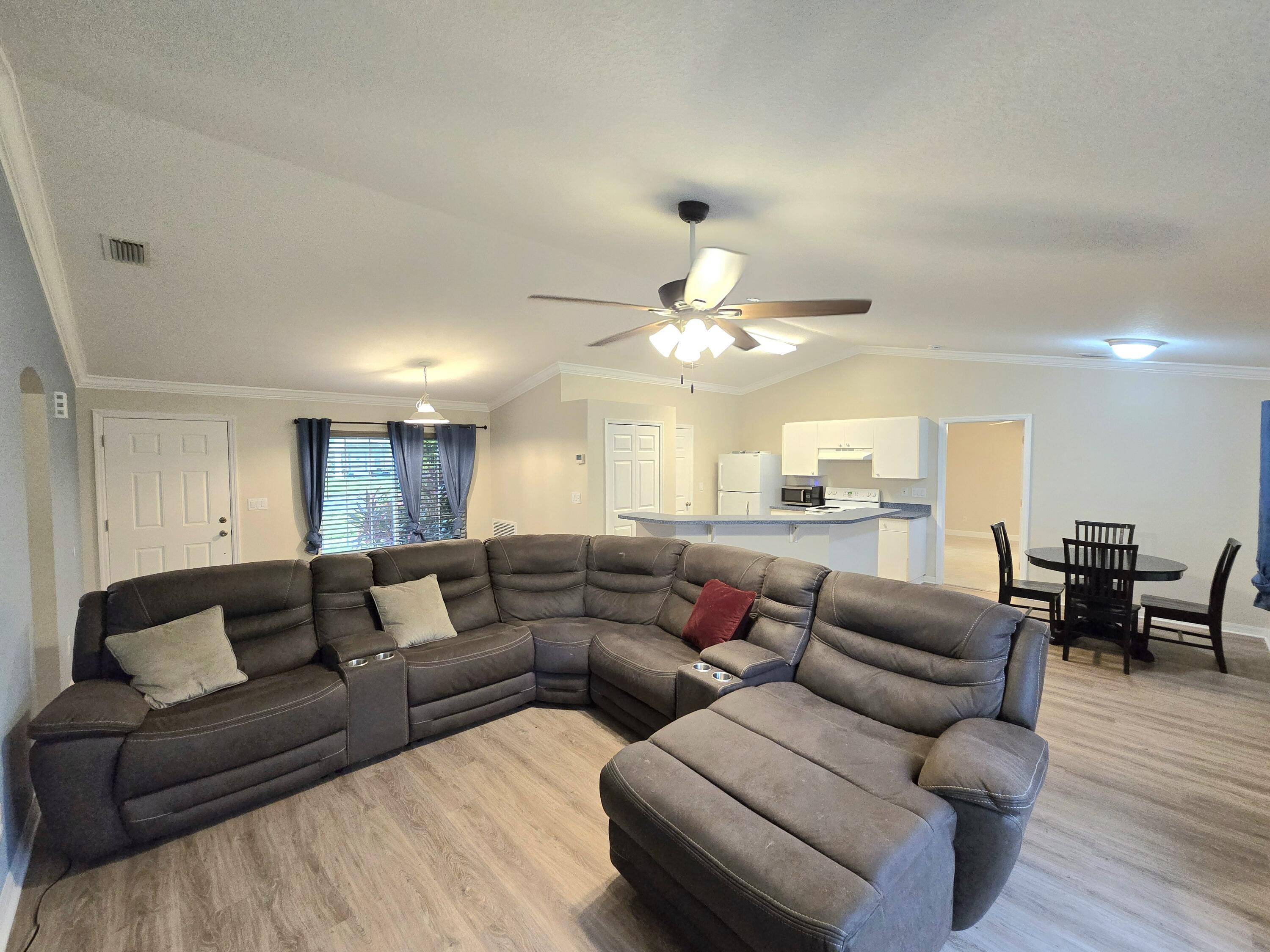 Melbourne, FL 32904,823 Del Mar CIR