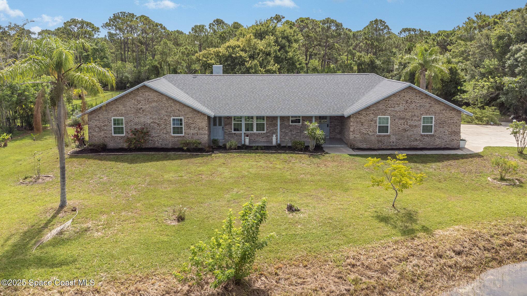 Grant-valkaria, FL 32949,6147 Brabrook AVE