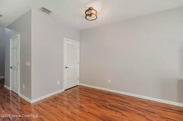 Melbourne, FL 32935,2605 Revolution ST #102