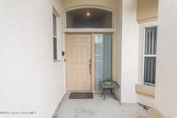 Satellite Beach, FL 32937,585 Grant AVE