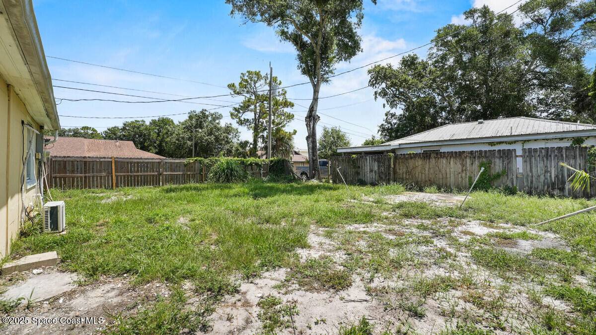 Titusville, FL 32796,215 N Grannis AVE