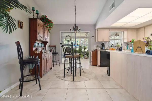 Melbourne, FL 32901,4020 Bayberry DR