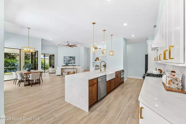 Indialantic, FL 32903,881 Peregrine DR