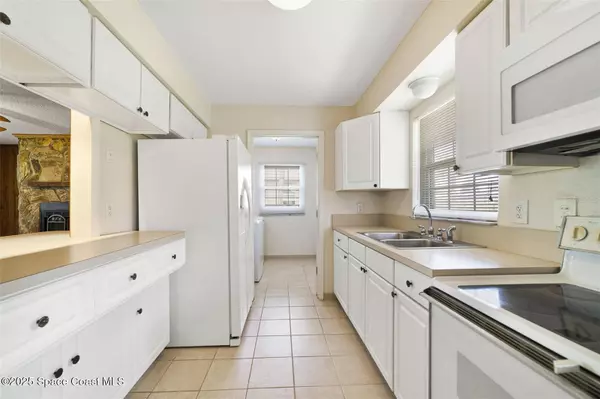 Palm Bay, FL 32909,271 Bali ST SE