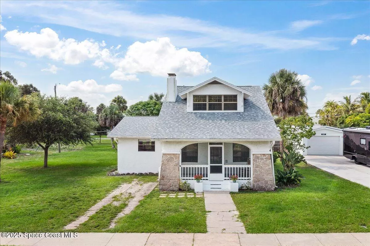 Indialantic, FL 32903,415 2nd AVE