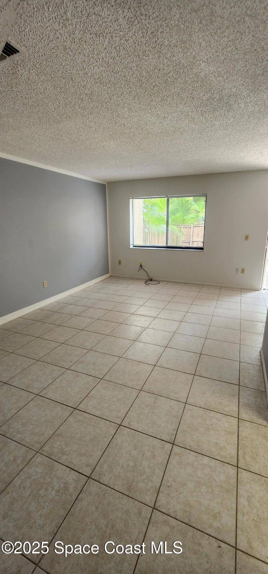 Cape Canaveral, FL 32920,8740 Lantana CT