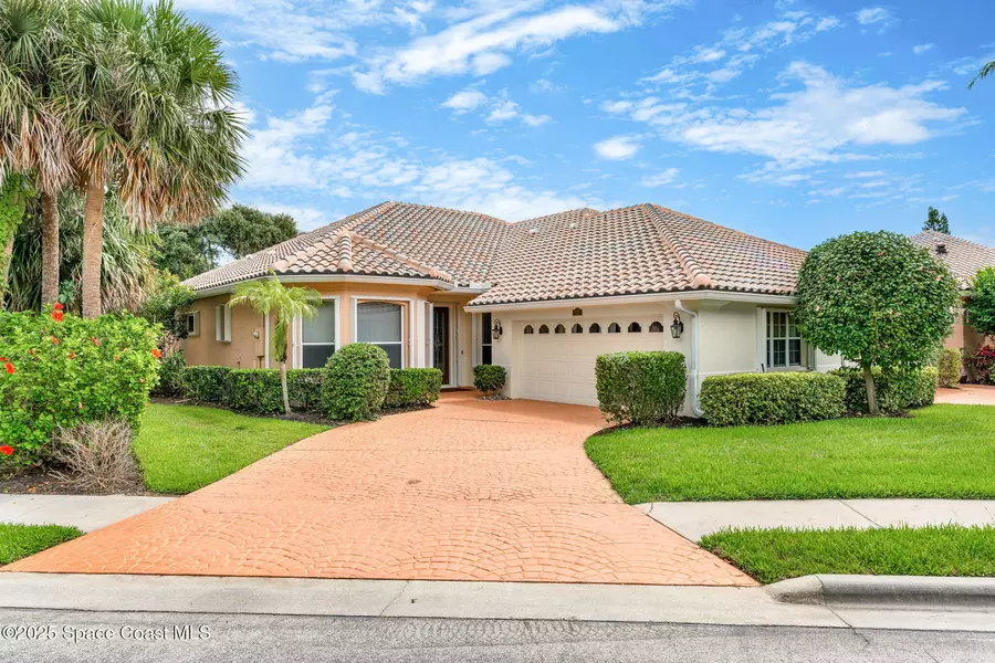 172 Whaler DR, Melbourne Beach, FL 32951