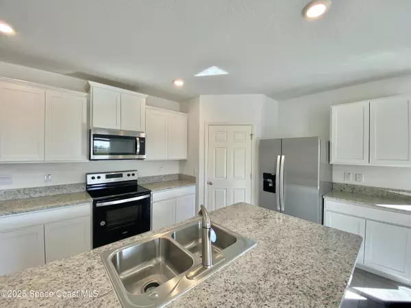 Palm Bay, FL 32909,1853 Farmhouse RD SE