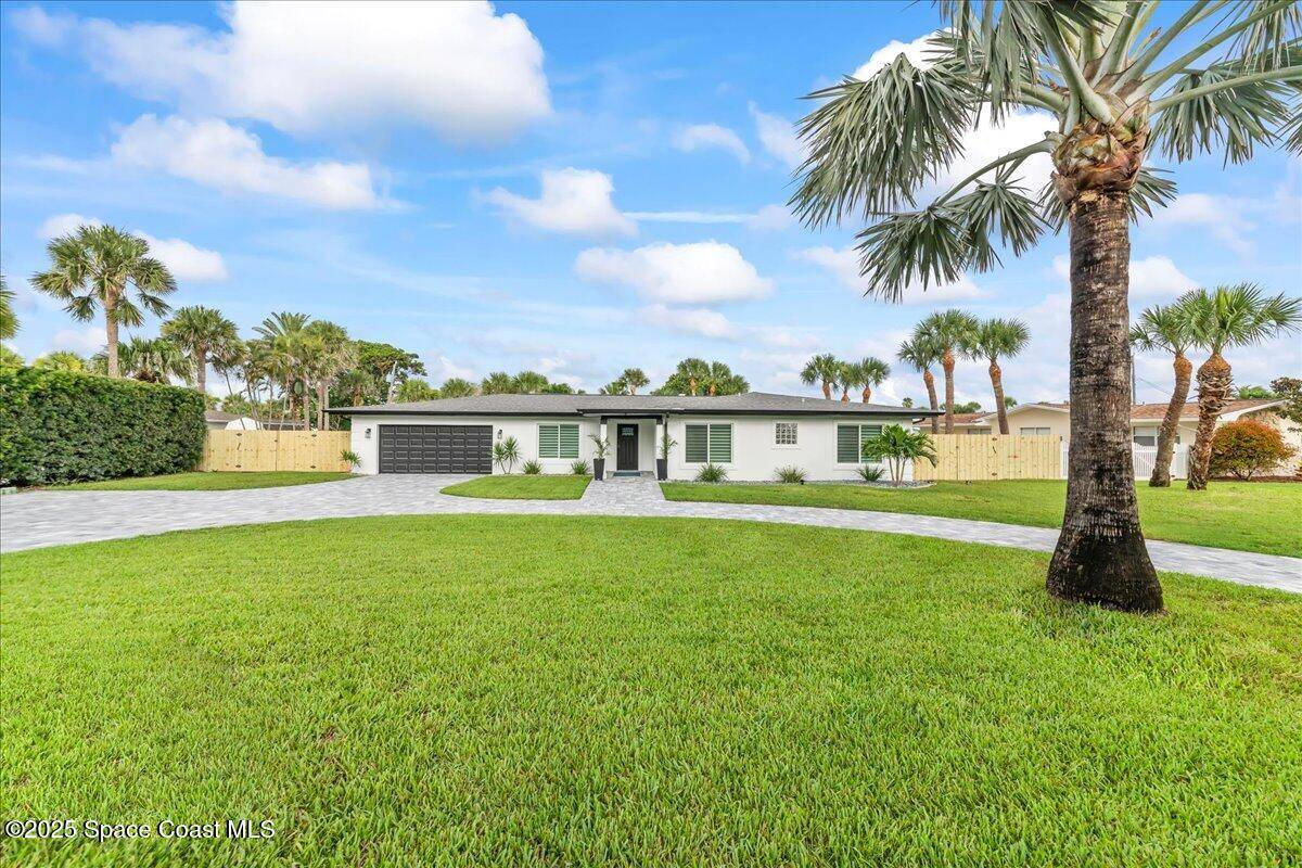 Melbourne Beach, FL 32951,300 Oak ST