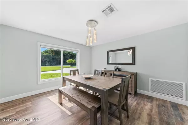 Melbourne Beach, FL 32951,300 Oak ST