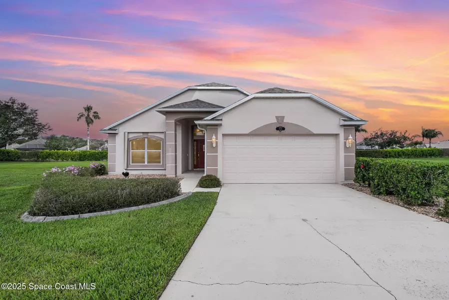 1713 Keys Gate DR, Melbourne, FL 32940