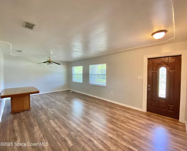 Merritt Island, FL 32953,555 Kings WAY