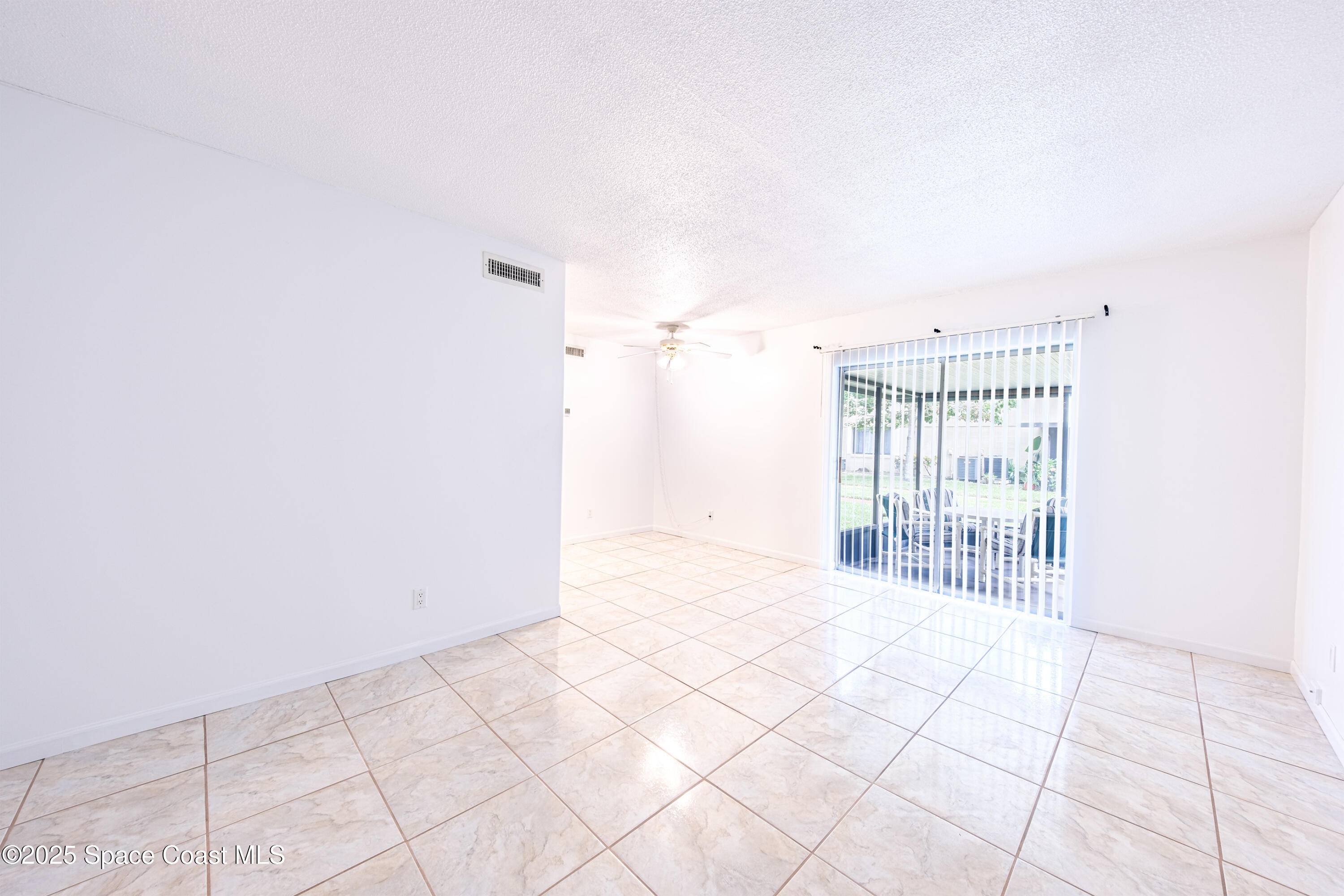Titusville, FL 32796,4304 London Town RD #B107