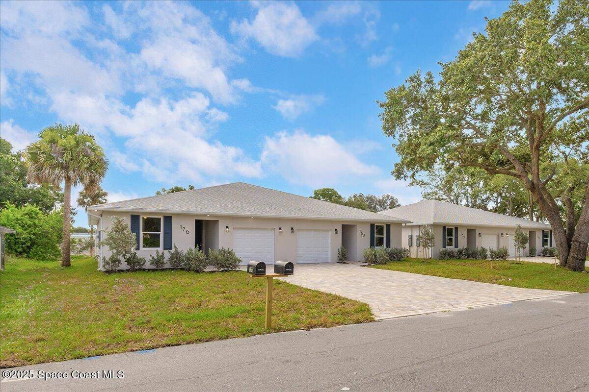 176 Sunset DR, Melbourne, FL 32904
