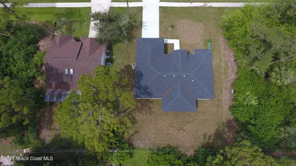 Palm Bay, FL 32909,1043 Walden BLVD SE