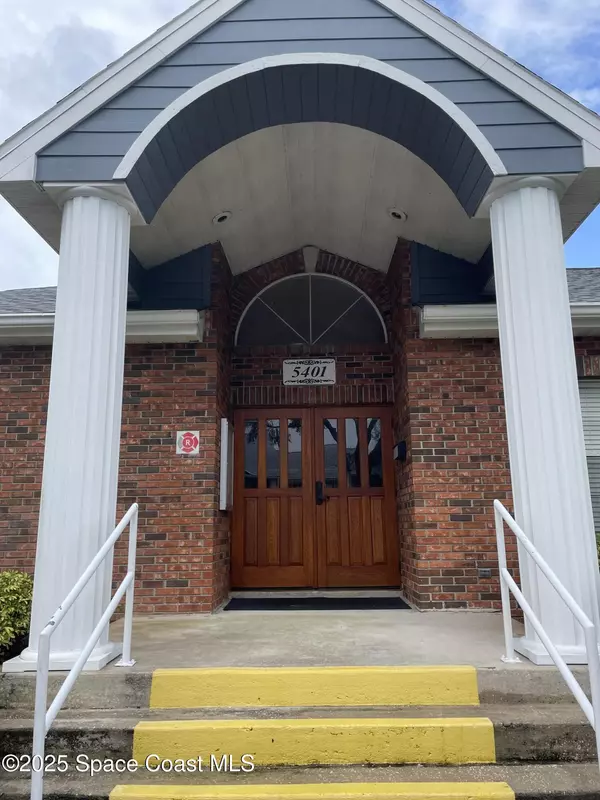 Orlando, FL 32812,5449 Lake Margaret DR #88