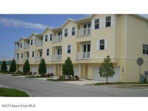 870 Vignoles AVE NE #1, Palm Bay, FL 32905
