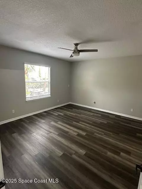 Melbourne, FL 32904,1030 Venetian DR #103