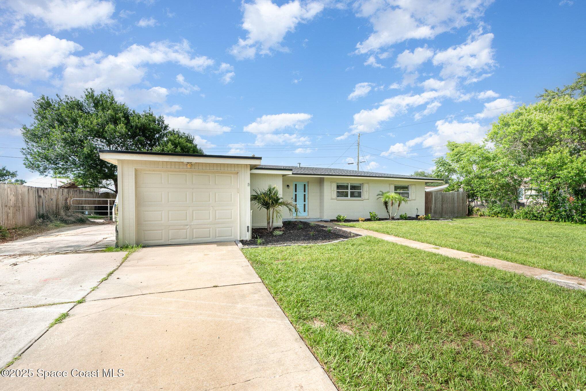 2904 Conway DR, Titusville, FL 32796