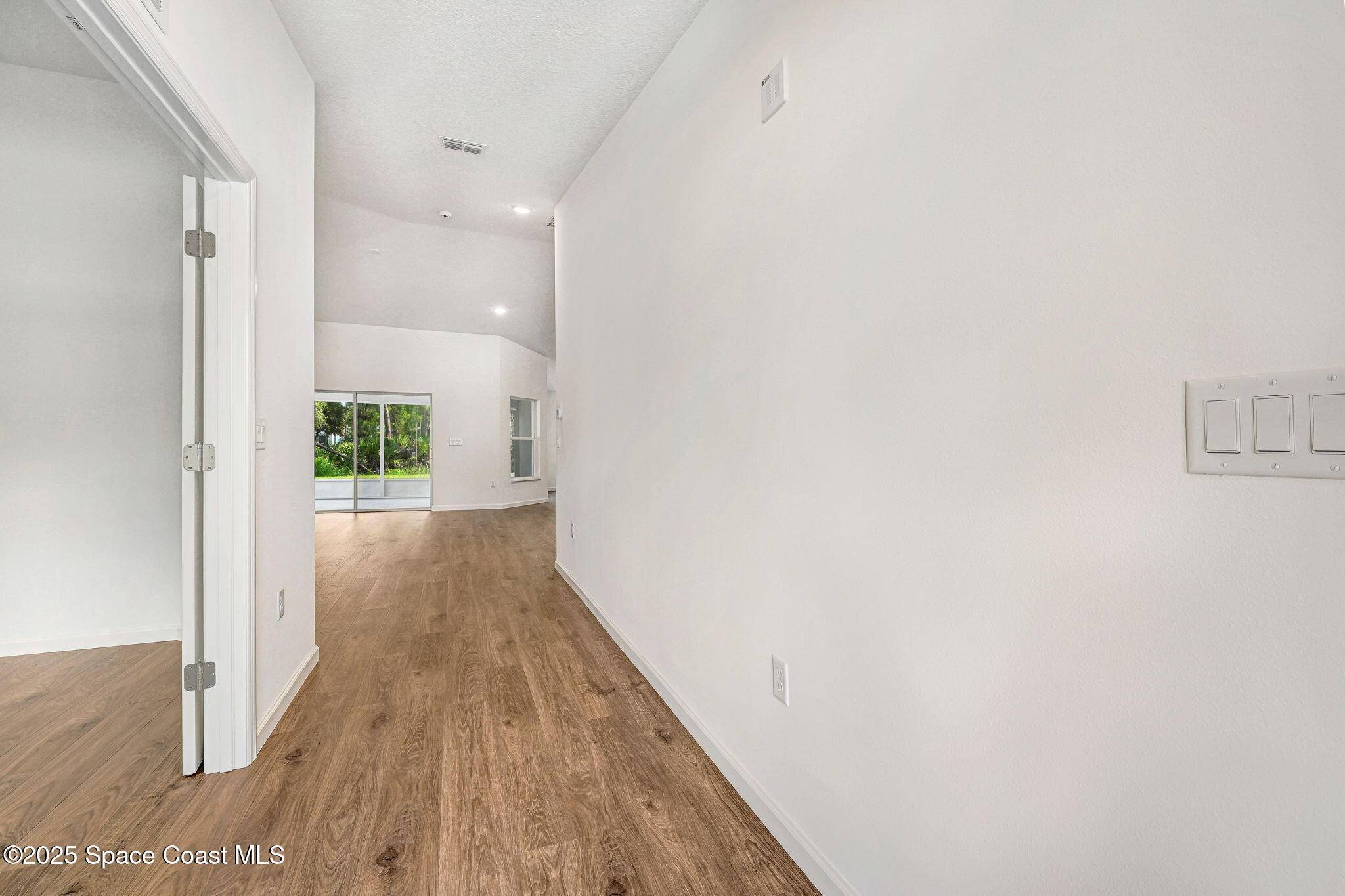 Palm Bay, FL 32908,555 Olney ST