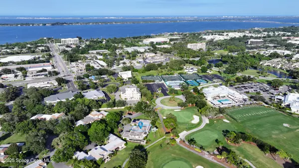 Melbourne, FL 32940,246 Country Club DR