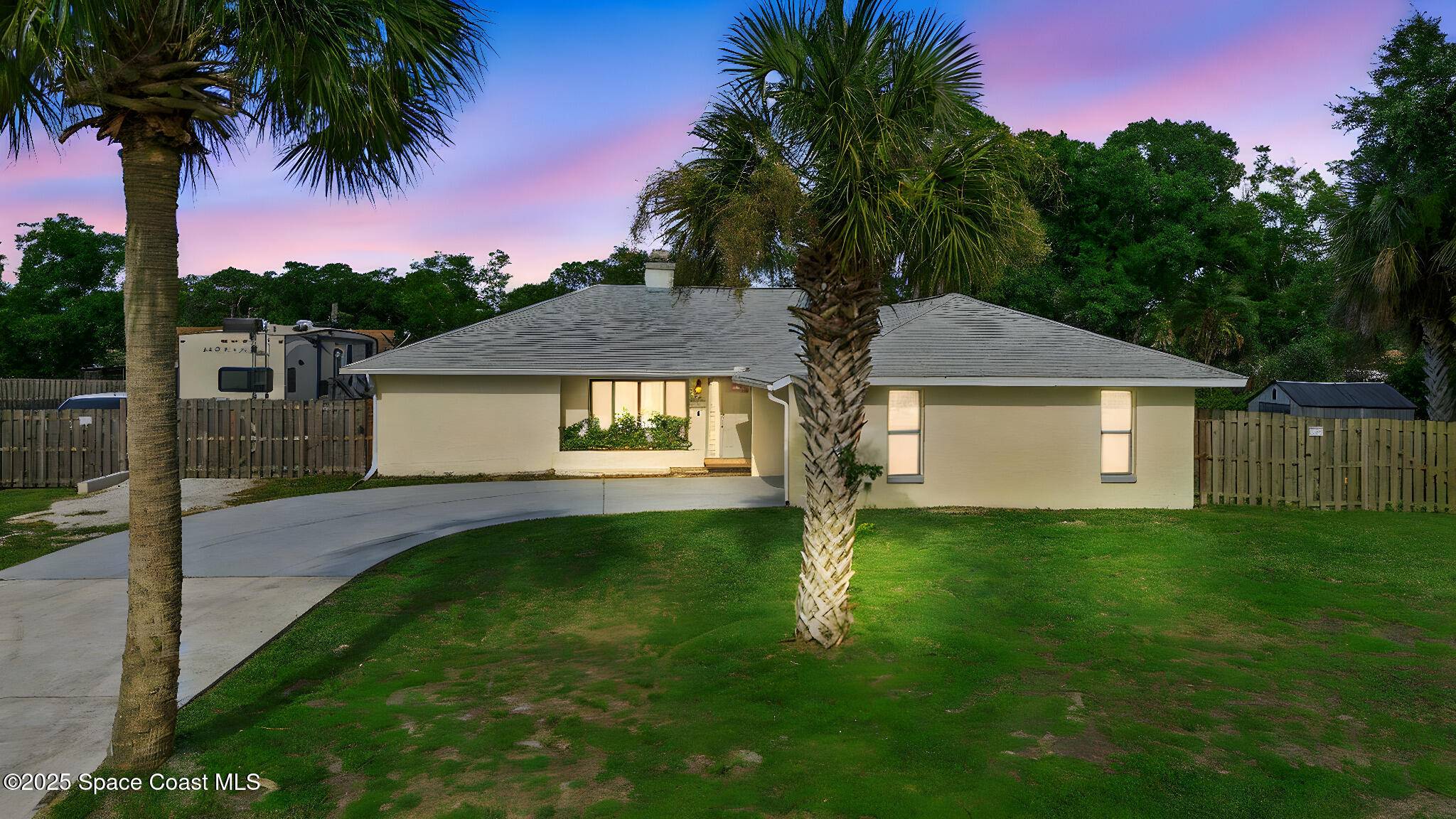 318 Peggy CIR NE, Palm Bay, FL 32907