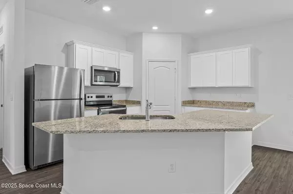 Palm Bay, FL 32907,1389 Giralda CIR NW