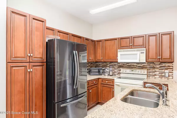Kissimmee, FL 34758,462 Peppermill CIR