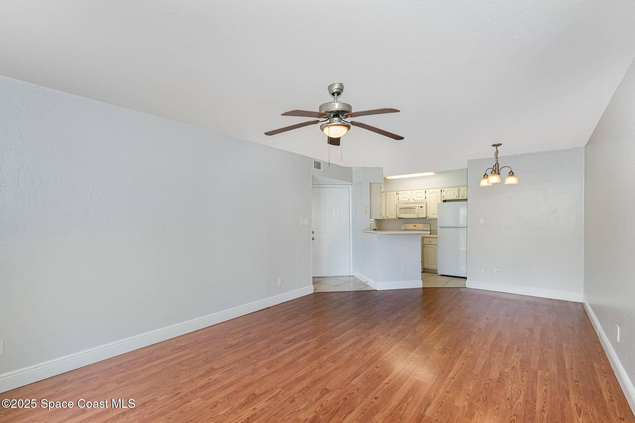 Melbourne, FL 32903,1850 Charlesmont DR #126