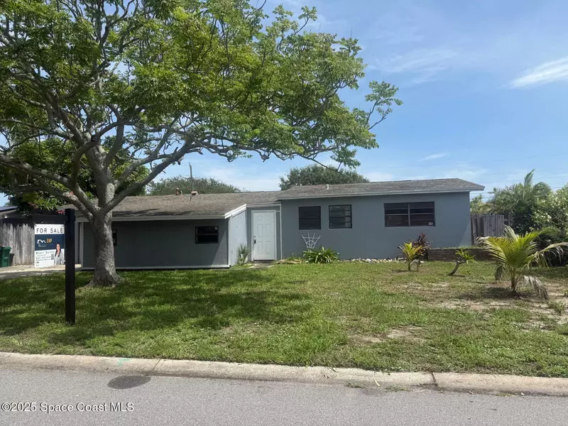 329 W Arlington ST, Satellite Beach, FL 32937