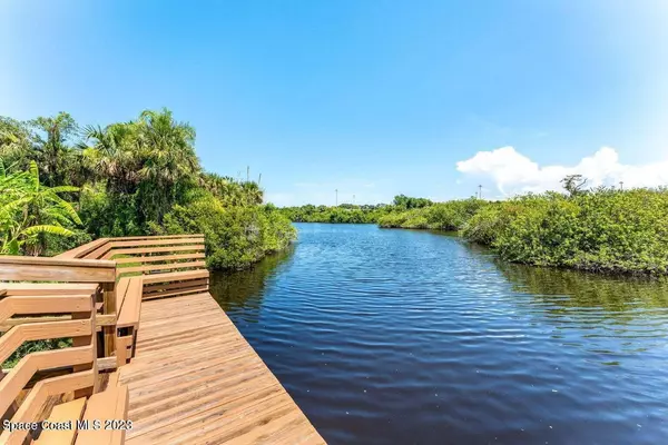 Melbourne, FL 32901,2240 Enjoya LN