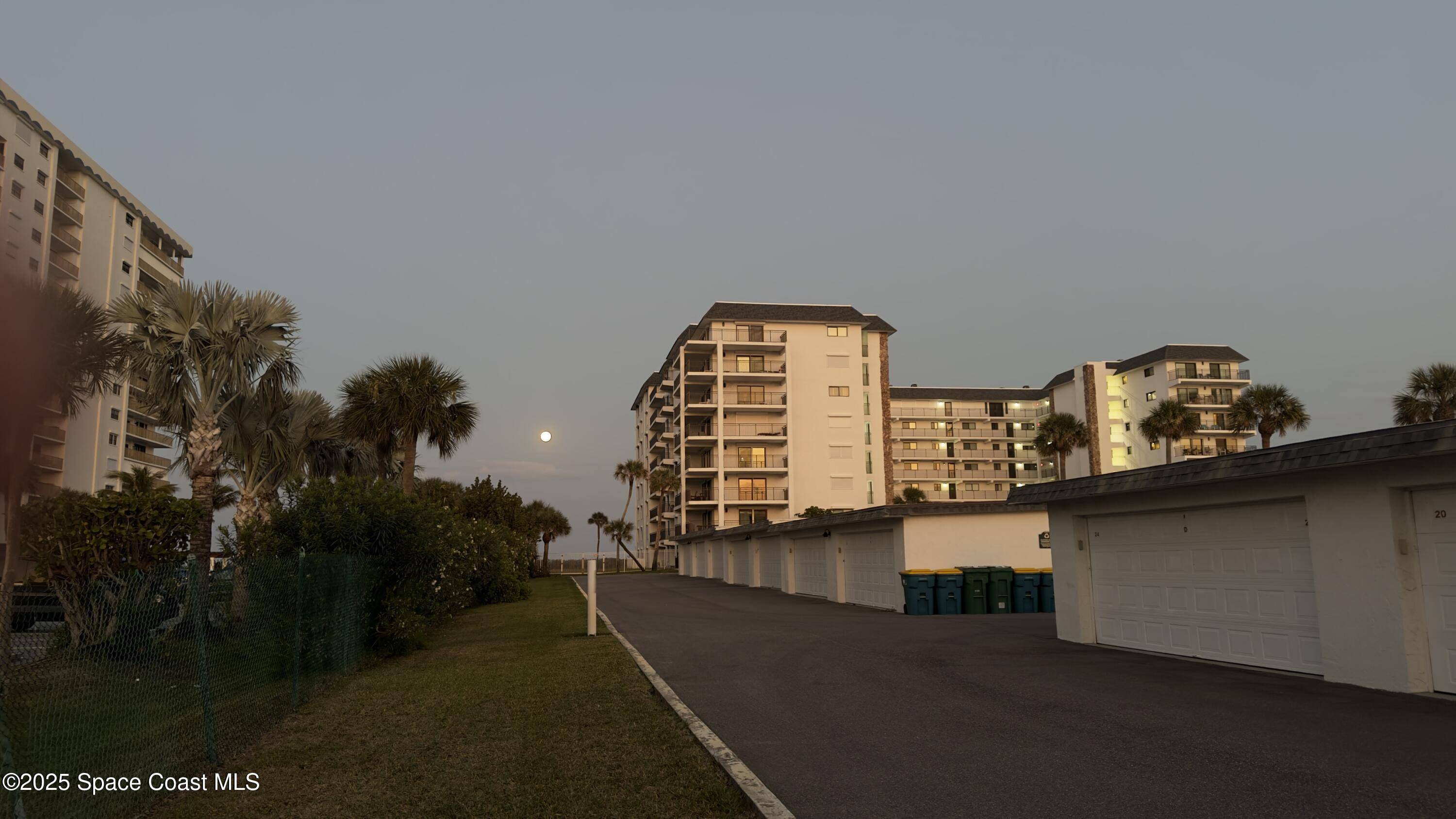 Cocoa Beach, FL 32931,650 N Atlantic AVE #406