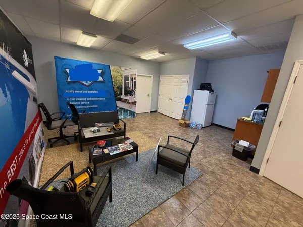 Melbourne, FL 32934,3040 Venture LN ##104 (1,814 Sf)