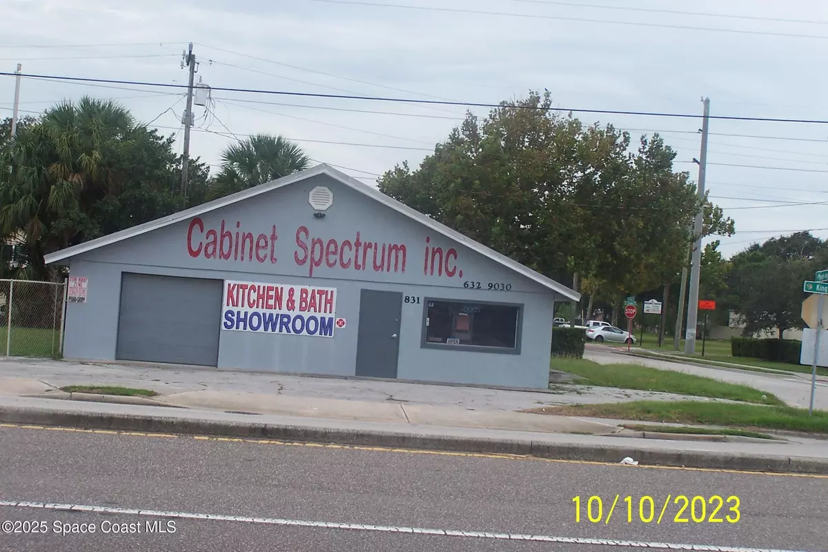 Cocoa, FL 32922,831 W King ST