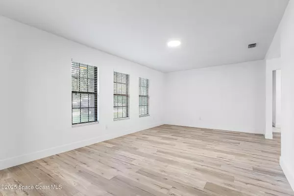 Titusville, FL 32796,4890 Yew CT