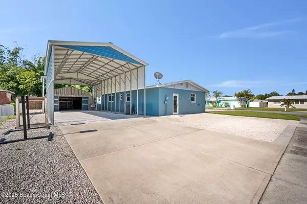 Merritt Island, FL 32953,2150 Topaz CT