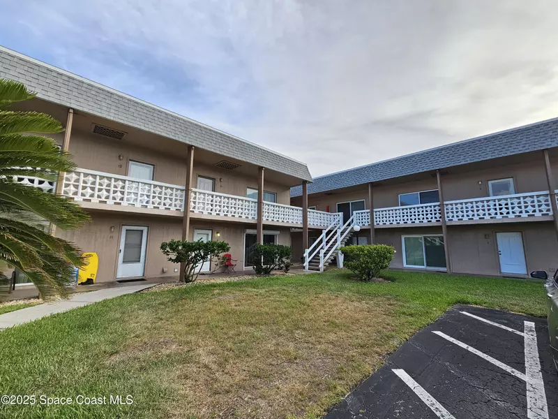 3150 N Atlantic AVE #8-220, Cocoa Beach, FL 32931