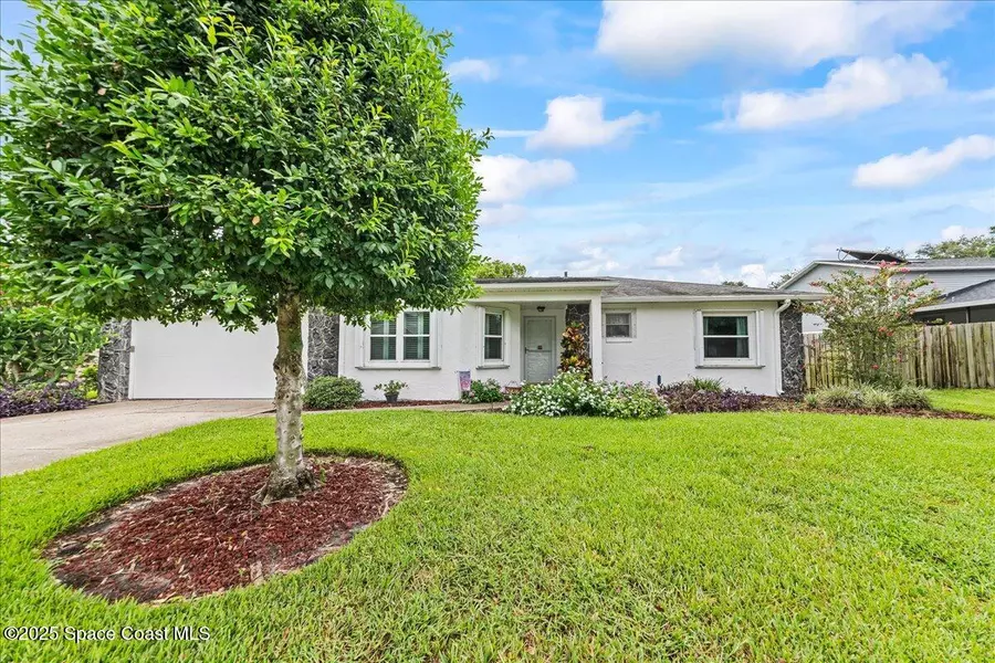 822 Berkshire DR, Rockledge, FL 32955