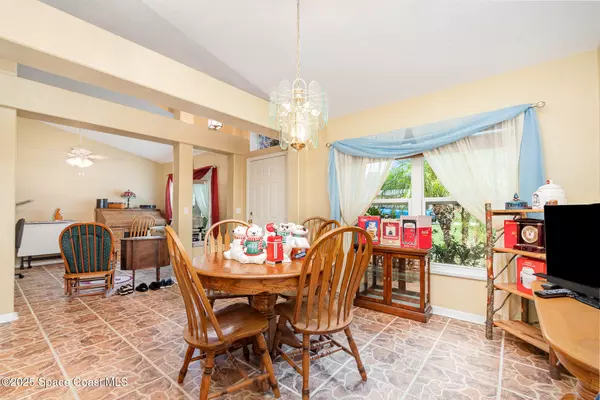 Deltona, FL 32725,2450 Walkertown AVE